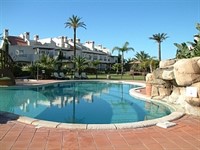 a7 pool.jpg
